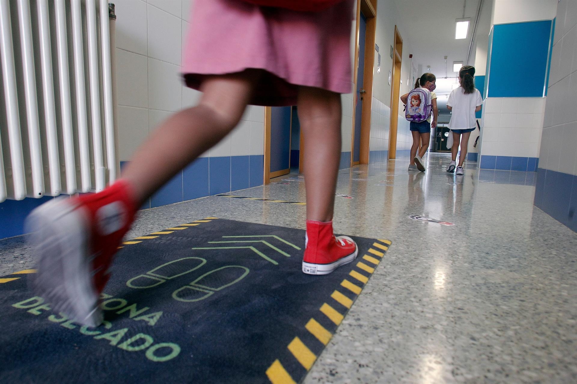 Vuelta al cole de los alumnos valencianos con 
