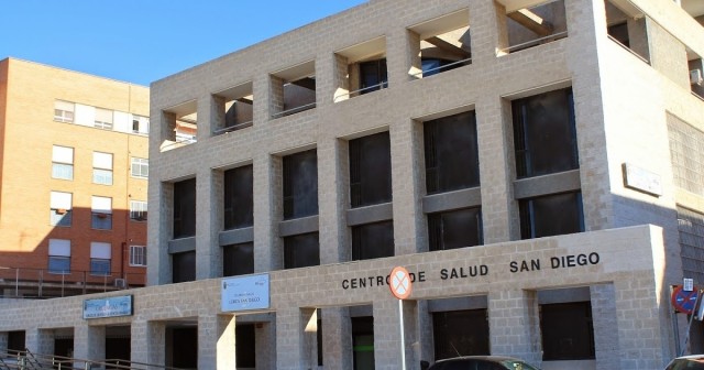 Los 85 (todos) centros de salud de la Región están ya en nivel rojo por el avance de la sexta ola