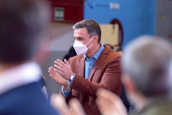 Sánchez reclama al PP que 