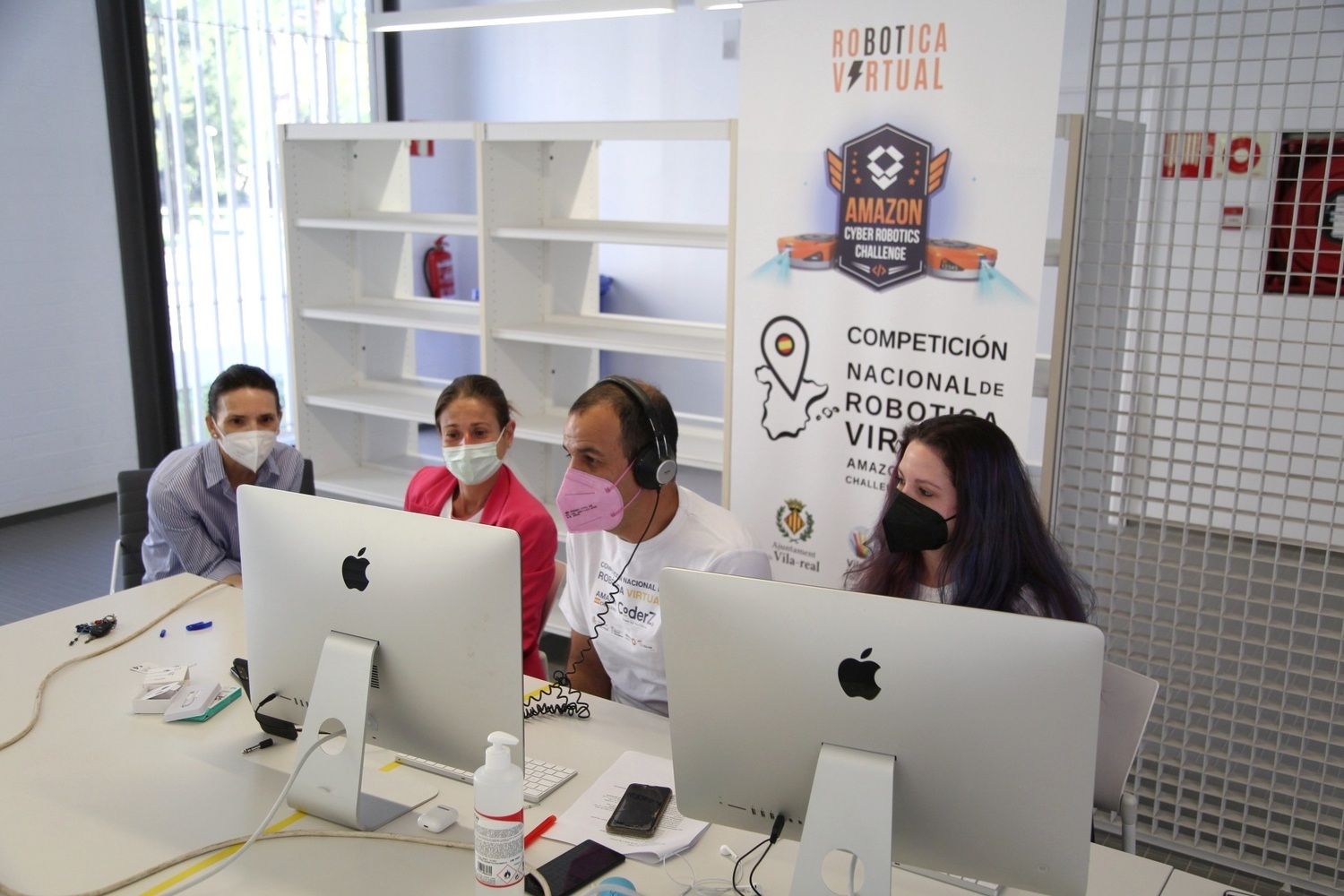 Vila-real vuelve a ser la base de operaciones del concurso de programación de robots de Amazon 