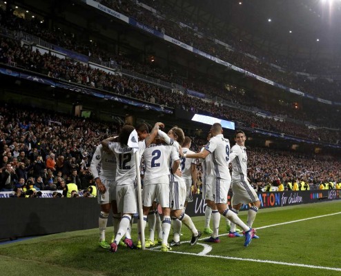 El Real Madrid vence y convence ante el Nápoles