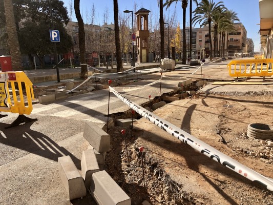 Almassora culminará en febrero la reforma de la plaza Botànic Calduch que pidieron los vecinos