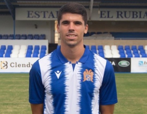 El Águilas rescinde el contrato del central Gonzalo Pereira