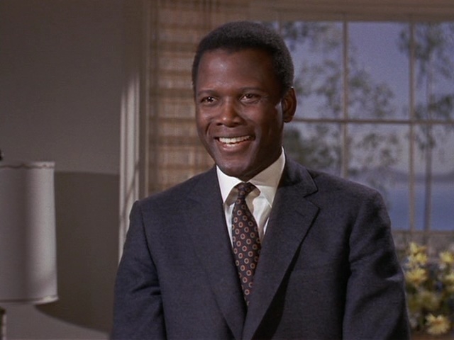 Fallece Sidney Poitier, el actor que rompió barreras raciales en Hollywood 