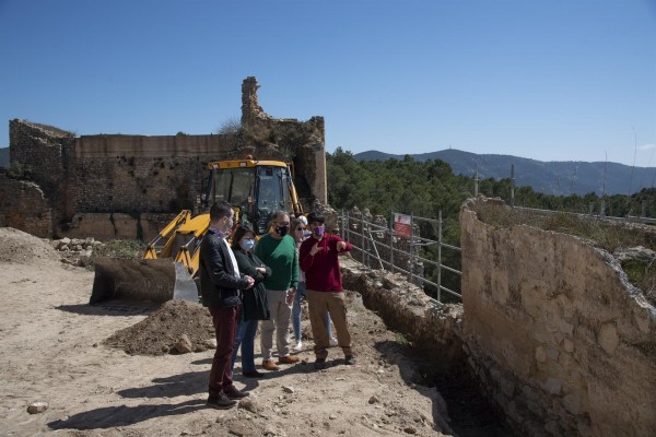 Un equipo de 19 profesionales trabajará para impulsar y consolidar el Castillo de Xivert