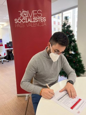 Benjamí Mompó se postula a Joves Socialistes para 
