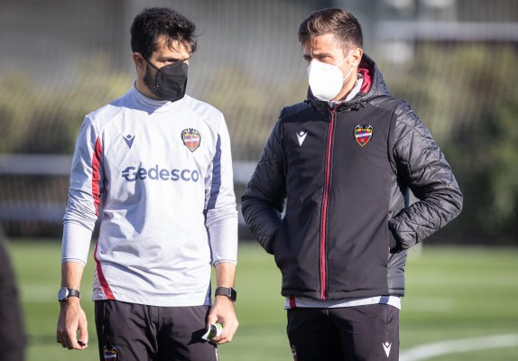 Alessio: 