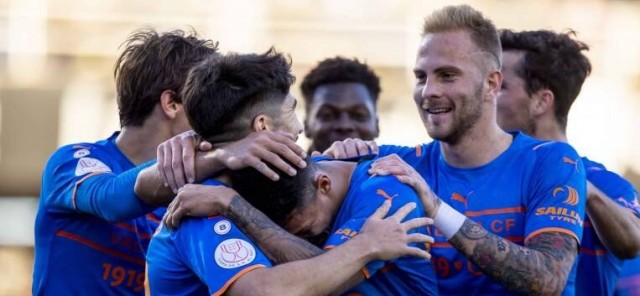 Los goles de falta sólo aparecen en la Copa