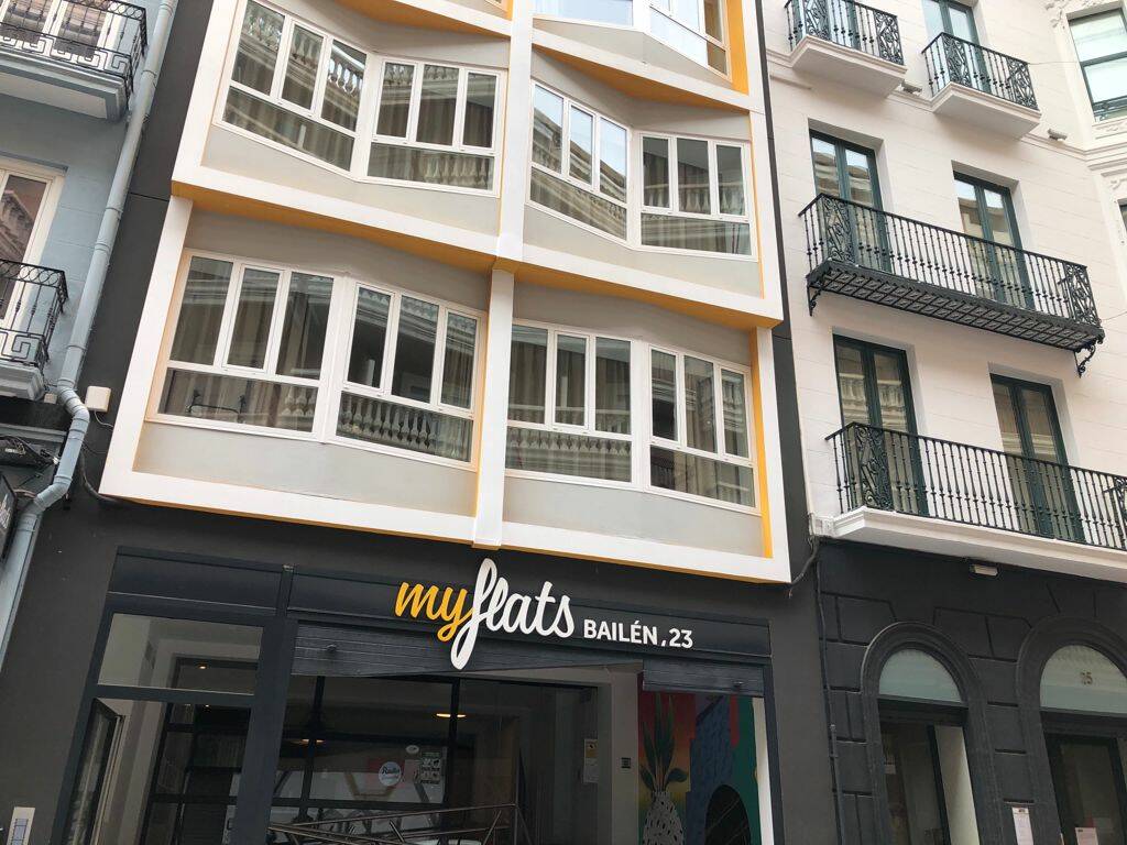 Fondos de inversión se fijan en los pisos turísticos de My Flats y negocian llevarlos a Madrid y Sevilla