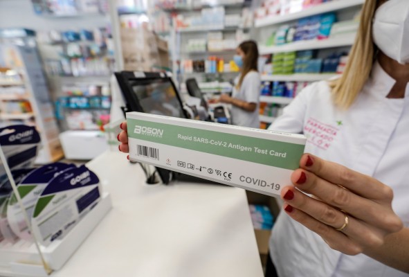 La Región vende más de 130.000 test de antígenos en la Semana de Nochebuena y Navidad