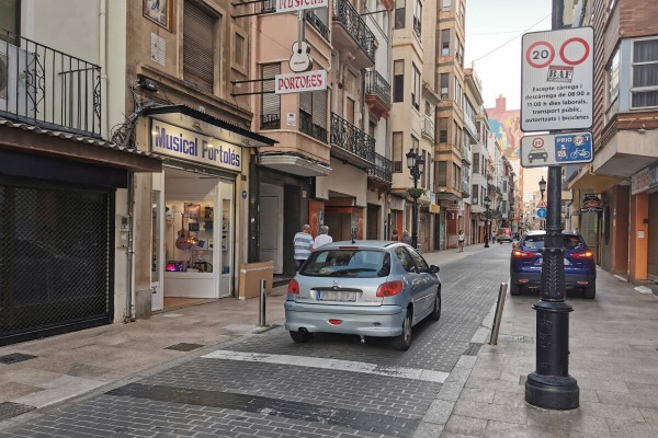 Las cámaras del centro multan a partir del lunes: 6.000 vehículos tienen el paso autorizado
