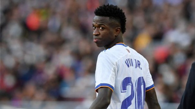 Vinícius confirma su negativo y regresará ante el Valencia