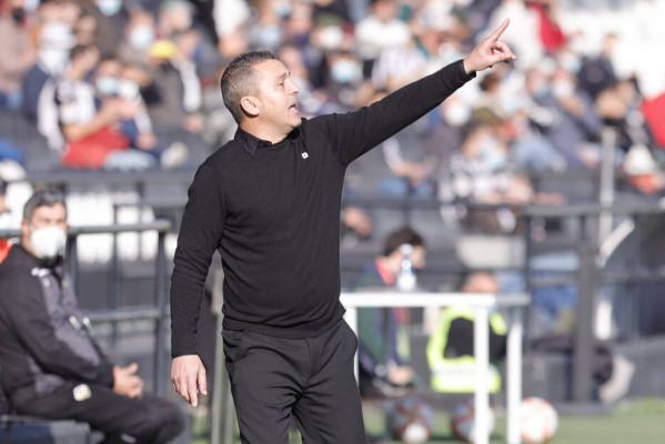 Mercado abierto en Primera RFEF... con previsión de pocos movimientos en el Castellón