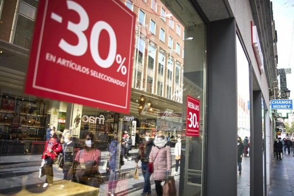 La campaña de rebajas generará 24.850 contrataciones en la Comunitat Valenciana, según Adecco