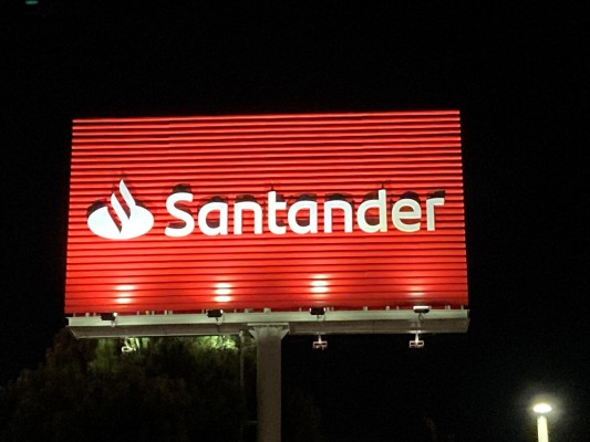 Santander apoya al sector agroalimentario de la
Comunitat con más de 280 millones en 2021
