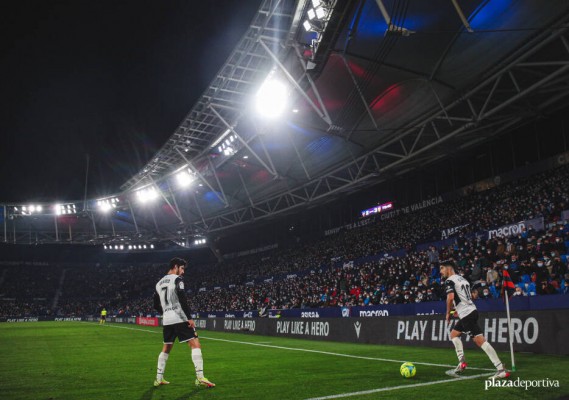 Carlos Soler cerró el 2021 como máximo goleador del Valencia, seguido por Guedes
