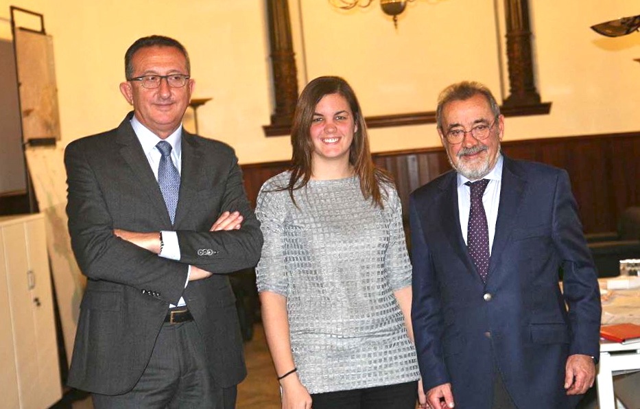 Manuel Rubert, presidente de Cevisama, Sandra Gómez, concejal de Economía, Turismo y Empleo, y José Vicente González, presidente de Feria Valencia - 