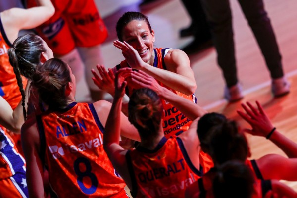 Un positivo en el primer equipo femenino de Valencia Basket