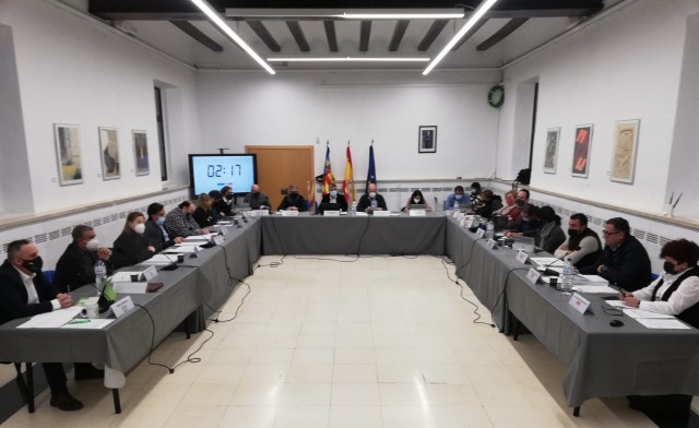 Manises aprueba un presupuesto de 28,5 millones de euros para 2022 y congela los impuestos
