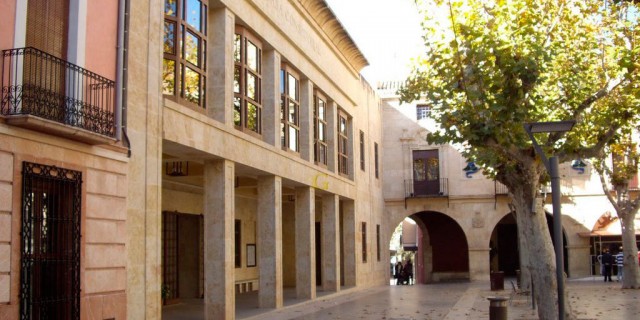 Aspe ha destinado en 2021 más de 650.000 euros para ayudar a negocios afectados por la covid-19