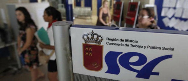 Dos constructoras regionales pondrán a punto al SEF: reformas en oficinas de Calasparra y Murcia