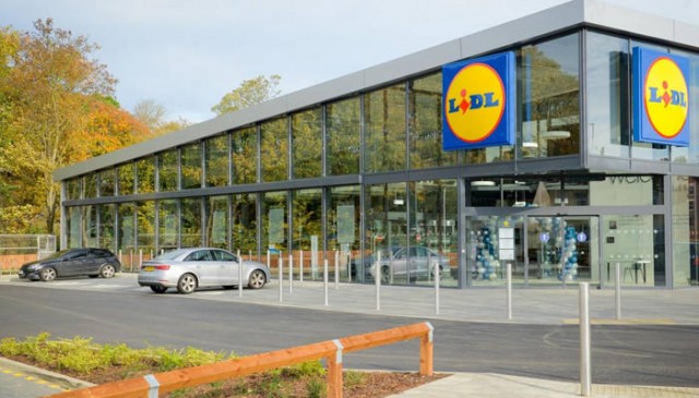 Lidl lanza su quinta tienda en Alicante con una inversión de 2,8 millones y veinte empleados 