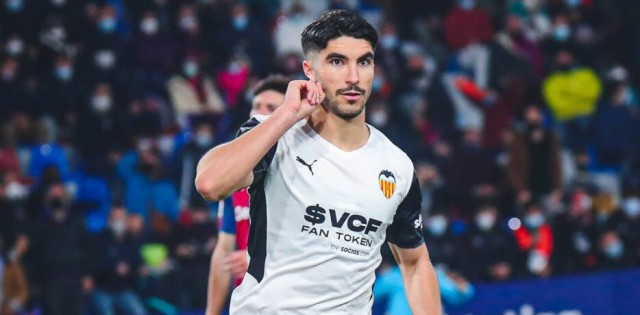 Carlos Soler rompe todas las barreras