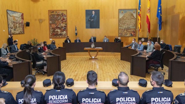 Benidorm desatasca la contratación de agentes: luz verde a los 24 policías pendientes desde 2017