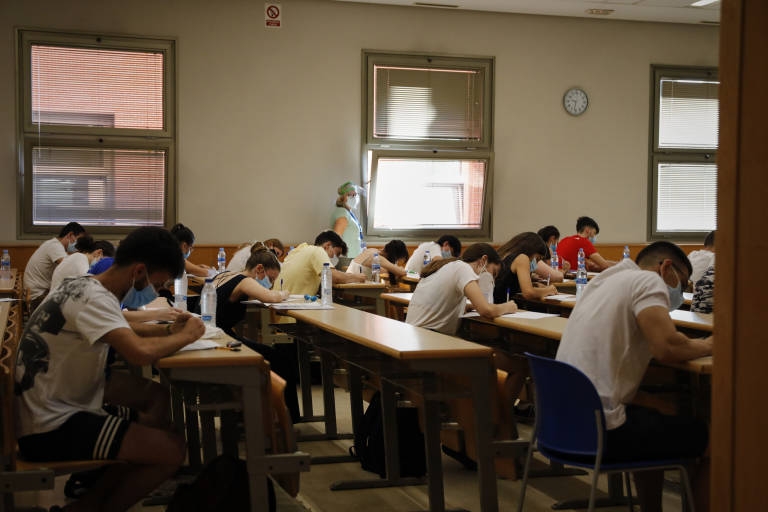 Educación y Sanidad se reúnen el próximo martes para analizar la vuelta a las aulas tras Navidad