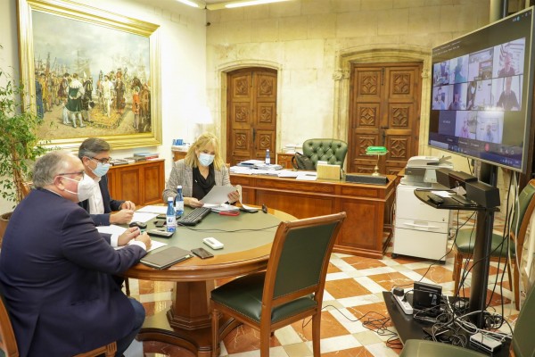 La Generalitat pone en marcha el Fondo de Cooperación para 2022 y la Diputación de Alicante lo cuestiona al instante