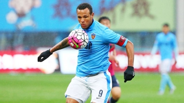 El exsevillista Luís Fabiano deja el Tianjin chino y ficha por Vasco da Gama