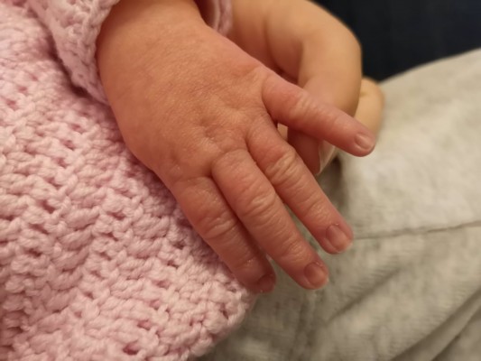 Las familias con hijos perceptoras del IMV o con bajos ingresos recibirán hasta 100 euros al mes desde enero