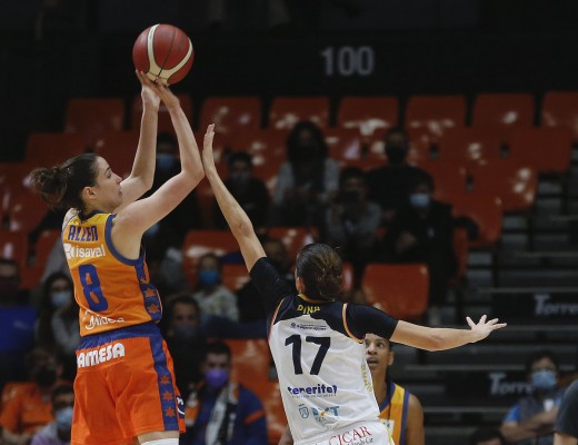 Valencia Basket cierra con contundencia 2021
