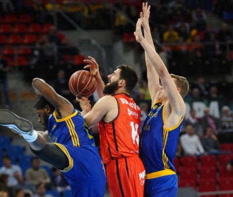 El Valencia Basket se impone al Gran Canaria y se mete en las semifinales de la Copa del Rey