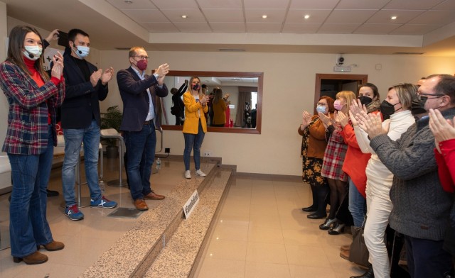 En tierra hostil: los candidatos del PSPV inician campaña en pueblos 'rivales' a sus intereses