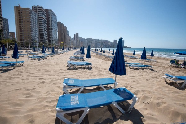 Benidorm propone prorrogar un año el contrato de RA para la gestión integral de las playas