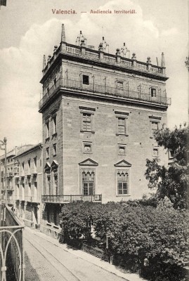 Un estudio señala a Martínez Aloy como autor de la segunda torre del Palau de la Generalitat