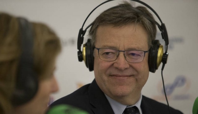 El TSJCV sentencia que Puig debe licitar 132 licencias de radio digital terrestre
