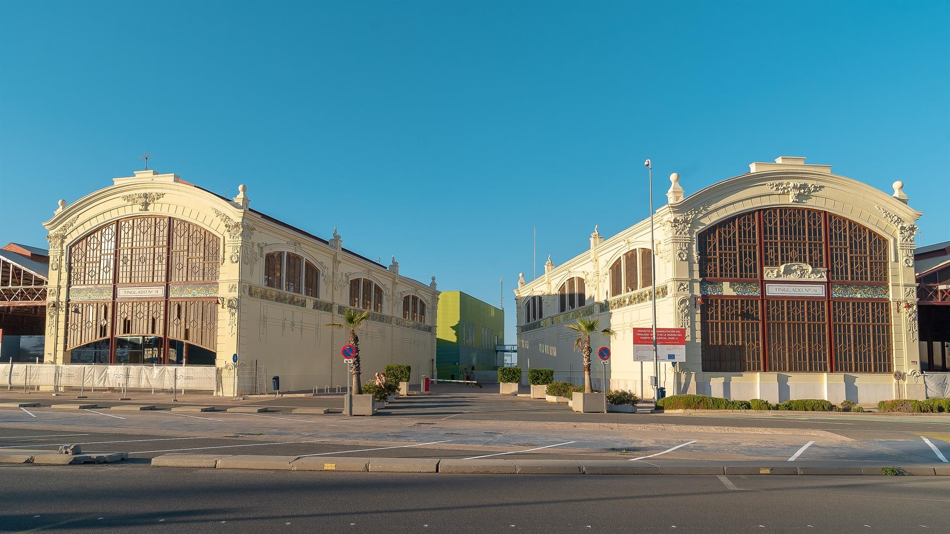 La Marina de València avanza hacia la segunda fase de rehabilitación de los Tinglados 4 y 5