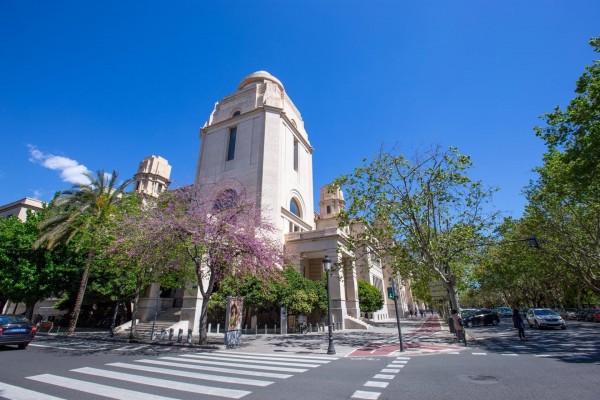 Dacsa y el investigador Damià Tormo, entre los galardonados en los 25 Premios Universidad-Sociedad de la UV