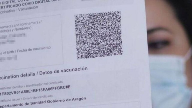 Cómo obtener el 'pasaporte covid' desde el móvil sólo con el DNI: nuevo procedimiento más ágil