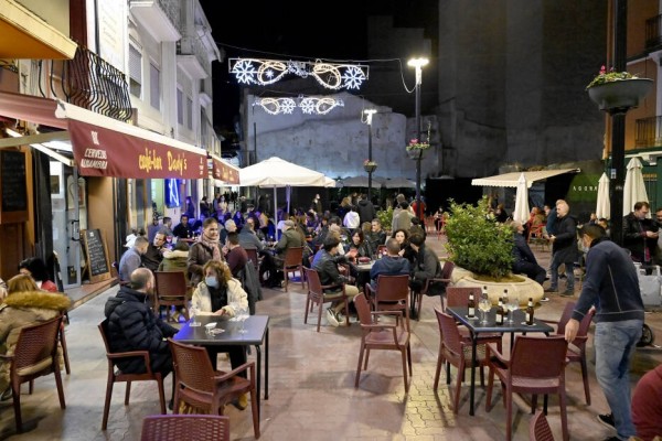 Dejà vu: Ómicron provoca las primeras cancelaciones de eventos navideños en la provincia