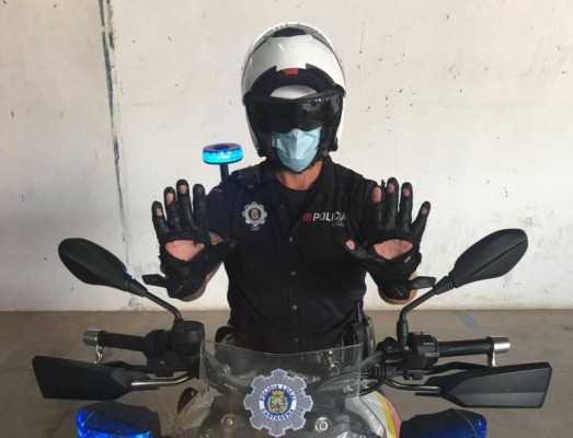 La textil gallega Sagres vestirá a la Policía Local de Cartagena

