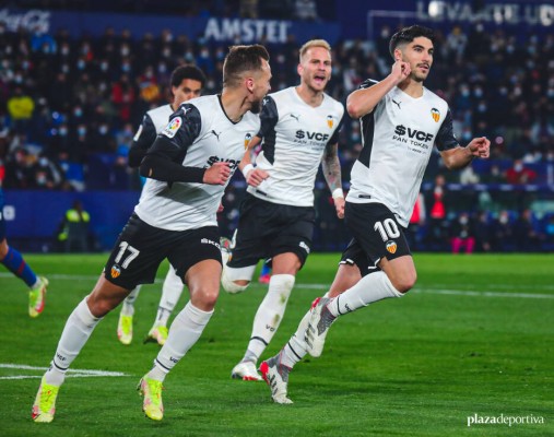 El Valencia puede acabar el 2021 en Champions