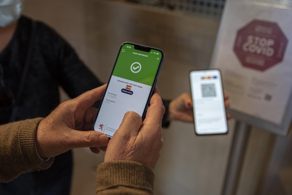 La Fiscalía no se opone a la ampliación del pasaporte covid pedida por la Generalitat al TSJCV
