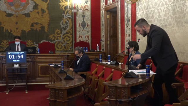 El bipartito y Vox escenifican su alianza en rechazo a 
