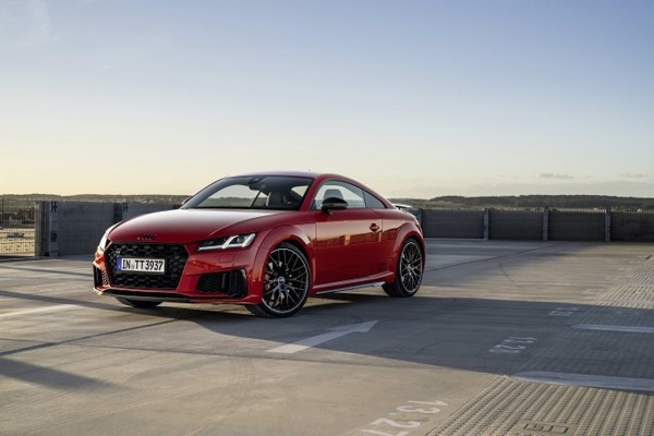 Audi lanza una edición especial del TT Tourist Trophy con un amplio equipamiento de serie
