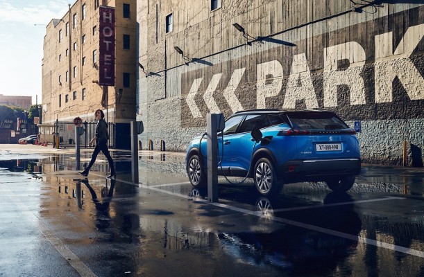 Los 'made in Spain' Peugeot 2008 y Opel Corsa, entre los 10 más vendidos en Europa en noviembre