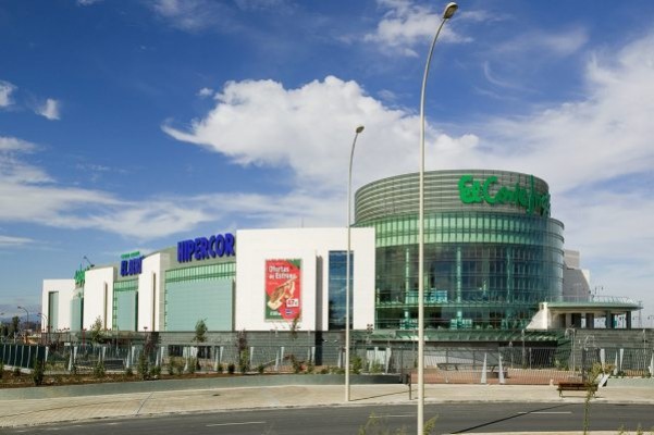 El Corte Inglés planea unir los grandes almacenes con Hipercor