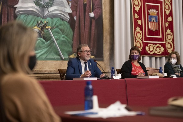 La Diputación: consenso en el presupuesto pero vuelve a la guerra por las propuestas ideológicas
